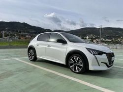 Usata 2019 Peugeot 208 GT-line Due volumi | 13.900 € (Buon prezzo)