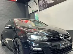 Nero Usata 2010 VW Golf VI R Tre volumi | 25.000 €