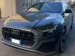 Grigio Usata 2018 Audi Q8 S-Line SUV | 45.000 € (Buon prezzo)