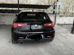 Nero Usata 2014 Alfa Romeo Giulietta Impression Due volumi | 8500 € (Buon prezzo)
