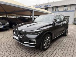 Grigio / metallizzato Usata 2020 BMW X5 xLine SUV | 36.900 € (Buon prezzo)