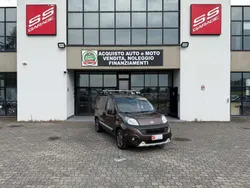 Marrone Usata 2016 Fiat Qubo Trekking Monovolume | 8900 € (Buon prezzo)