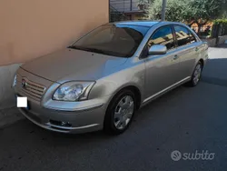 Grigio Usata 2005 Toyota Avensis Tre volumi | 2800 € (Super prezzo)