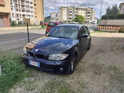 Nero Usata 2005 BMW 118 Due volumi | 3000 € (Buon prezzo)