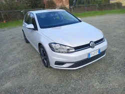 Usata 2018 VW Golf VII Tre volumi | 10.900 € (Ottimo prezzo)