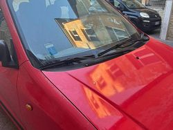 Rosso Usata 2016 Hyundai Atos Premium Due volumi | 1200 €