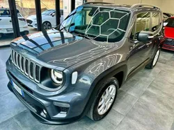 Grigio Usata 2024 Jeep Renegade Altitude SUV | 23.950 € (Buon prezzo)