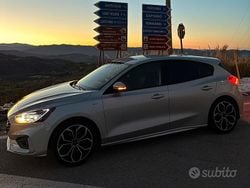 Usata 2021 Ford Focus ST-Line Tre volumi | 16.900 € (Buon prezzo)