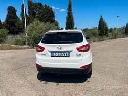 Bianco Usata 2013 Hyundai ix35 SUV | 11.000 € (Cara)