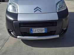 Grigio Usata 2011 Citroën Nemo XTR Monovolume | 3999 € (Buon prezzo)