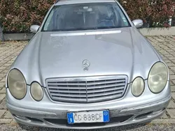 Usata 2003 Mercedes E320 Elegance Station wagon | 1111 €
