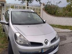 Usata 2009 Renault Clio GrandTour Station wagon | 2300 € (Buon prezzo)