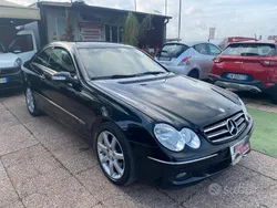 Nero Usata 2007 Mercedes CLK220 Avantgarde Coupé | 4900 € (Buon prezzo)
