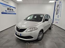 Argento Usata 2019 Lancia Ypsilon S Due volumi | 8990 € (Buon prezzo)