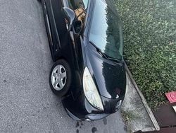 Nero Usata 2009 Peugeot 207 Due volumi | 2900 € (Buon prezzo)