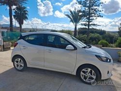 Bianco Usata 2021 Hyundai i10 Due volumi | 11.900 € (Buon prezzo)