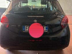 Usata 2017 Peugeot 208 Active Due volumi | 7500 € (Buon prezzo)