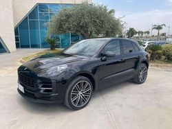 Nero Usata 2020 Porsche Macan SUV | 52.900 € (Buon prezzo)