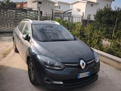 Grigio Usata 2015 Renault Mégane GrandTour LIMITED Station wagon | 4000 € (Super prezzo)
