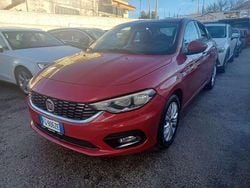 Rosso Usata 2017 Fiat Tipo Lounge Tre volumi | 5900 € (Super prezzo)