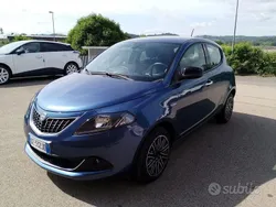 Blu Usata 2021 Lancia Ypsilon S Due volumi | 10.450 € (Ottimo prezzo)