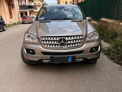 Grigio Usata 2008 Mercedes ML320 SUV | 9800 €