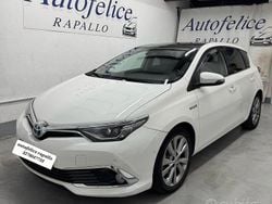 Bianco Usata 2015 Toyota Auris Touring Sports Active Station wagon | 8400 € (Ottimo prezzo)