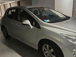 Grigio Usata 2008 Peugeot 308 Tre volumi | 3000 € (Buon prezzo)