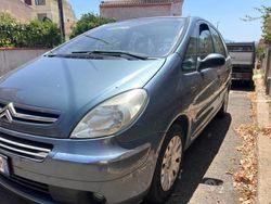Blu/azzurro Usata 2009 Citroën Xsara Picasso Monovolume | 2500 € (Molto cara)