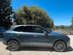 Blu Usata 2018 Porsche Cayenne SUV | 44.000 € (Super prezzo)