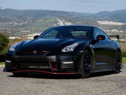 Nero Usata 2017 Nissan GT-R Nismo Coupé | 180.900 €