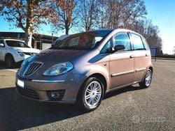 Usata 2009 Lancia Musa Monovolume | 3200 € (Buon prezzo)