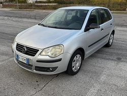 Grigio Usata 2008 VW Polo United Due volumi | 3000 € (Buon prezzo)