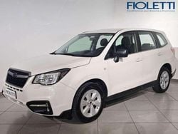 Bianco Usata 2017 Subaru Forester Style SUV | 14.250 € (Buon prezzo)