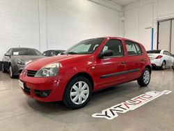 Rosso Usata 2008 Renault Clio II Tre volumi | 3490 €