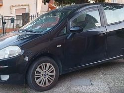 Nero Usata 2007 Fiat Grande Punto Due volumi | 2500 € (Buon prezzo)