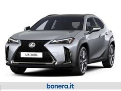Argento Nuova 2025 Lexus UX SUV | 38.800 €