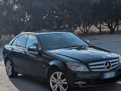 Nero Usata 2009 Mercedes C200 Tre volumi | 4900 € (Ottimo prezzo)