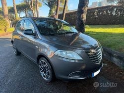 Usata 2013 Lancia Ypsilon S Due volumi | 5750 € (Buon prezzo)