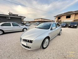 Argento Usata 2007 Alfa Romeo 159 Station wagon | 3500 € (Buon prezzo)