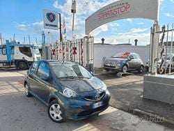 Grigio Usata 2006 Toyota Aygo Sol Due volumi | 3200 € (Buon prezzo)