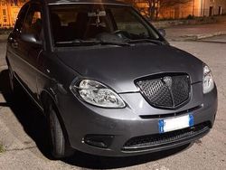 Usata 2008 Lancia Ypsilon Due volumi | 2700 € (Buon prezzo)