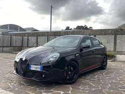 Nero Usata 2019 Alfa Romeo Giulietta Due volumi | 16.500 € (Molto cara)