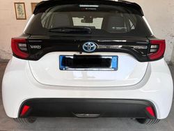Bianco Usata 2022 Toyota Yaris Hybrid Trend Due volumi | 17.900 € (Buon prezzo)