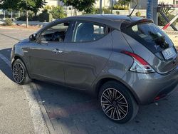 Usata 2023 Lancia Ypsilon Gold Due volumi | 11.500 € (Ottimo prezzo)