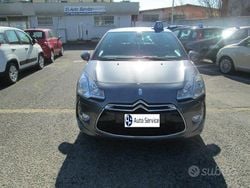 Grigio Usata 2012 Citroën DS3 Chic Tre volumi | 5900 € (Buon prezzo)