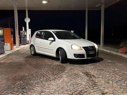 Usata 2007 VW Golf Sportline Tre volumi | 3500 € (Buon prezzo)