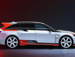 Bianco Nuova 2025 Audi RS6 Station wagon | 390.000 €