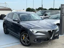 Grigio Usata 2017 Alfa Romeo Stelvio Executive SUV | 21.000 € (Buon prezzo)