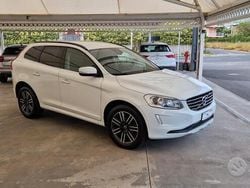 Bianco Usata 2016 Volvo XC60 R-Design SUV | 14.000 € (Buon prezzo)
